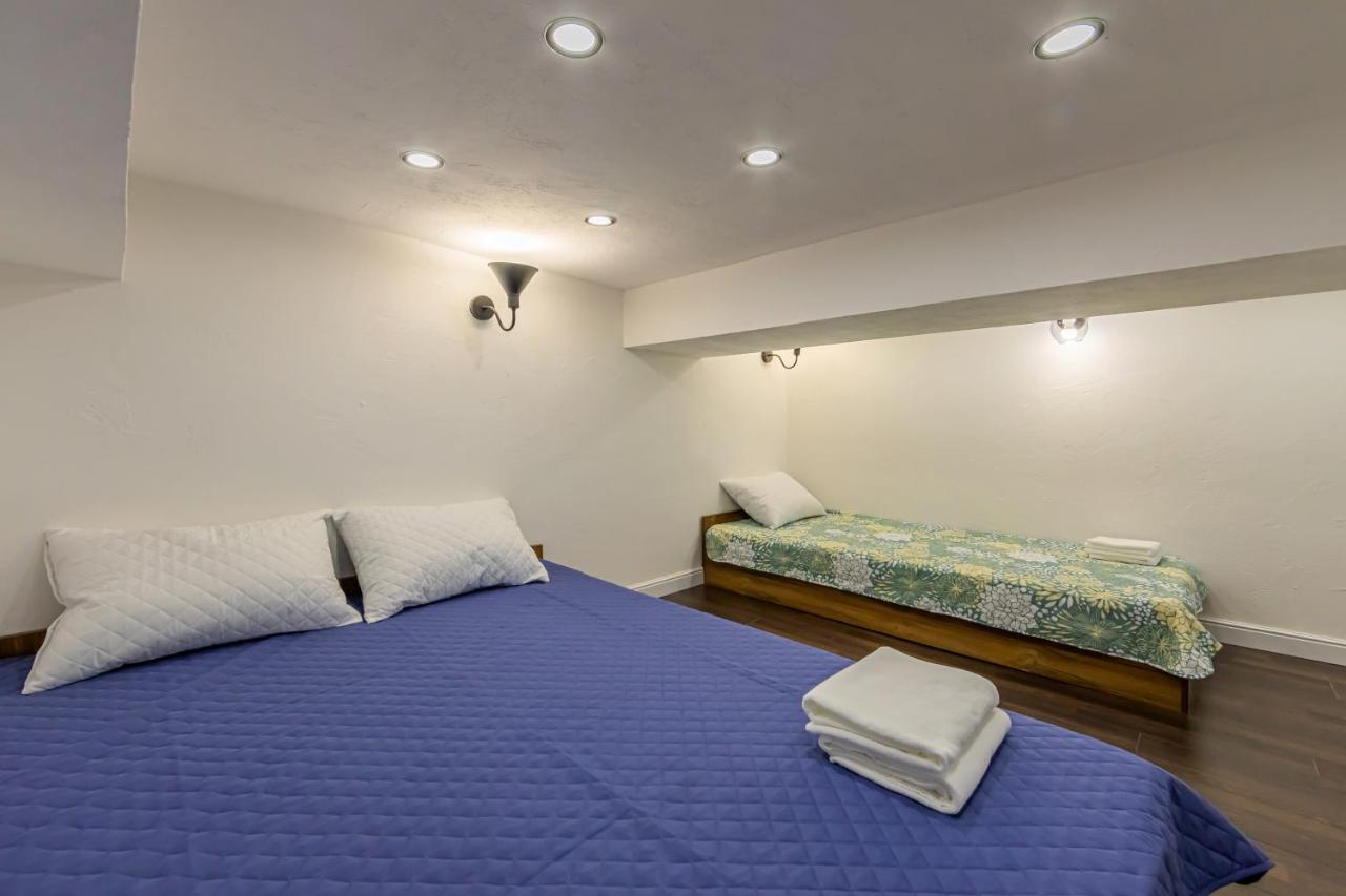 Kyiv Saksahanskoho Apart Hotel 외부 사진