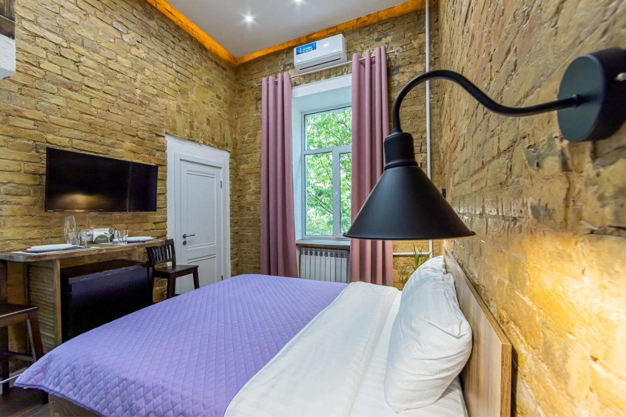 Kyiv Saksahanskoho Apart Hotel 외부 사진